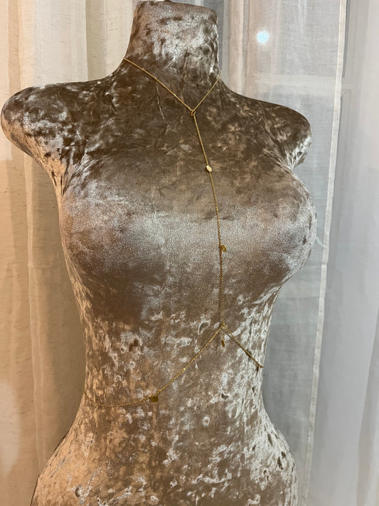 Chaine poitrine en doré