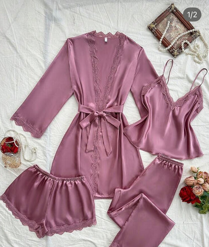 Un ensemble royale de 4 قطع كيمونو بونتالون بوستير قصير